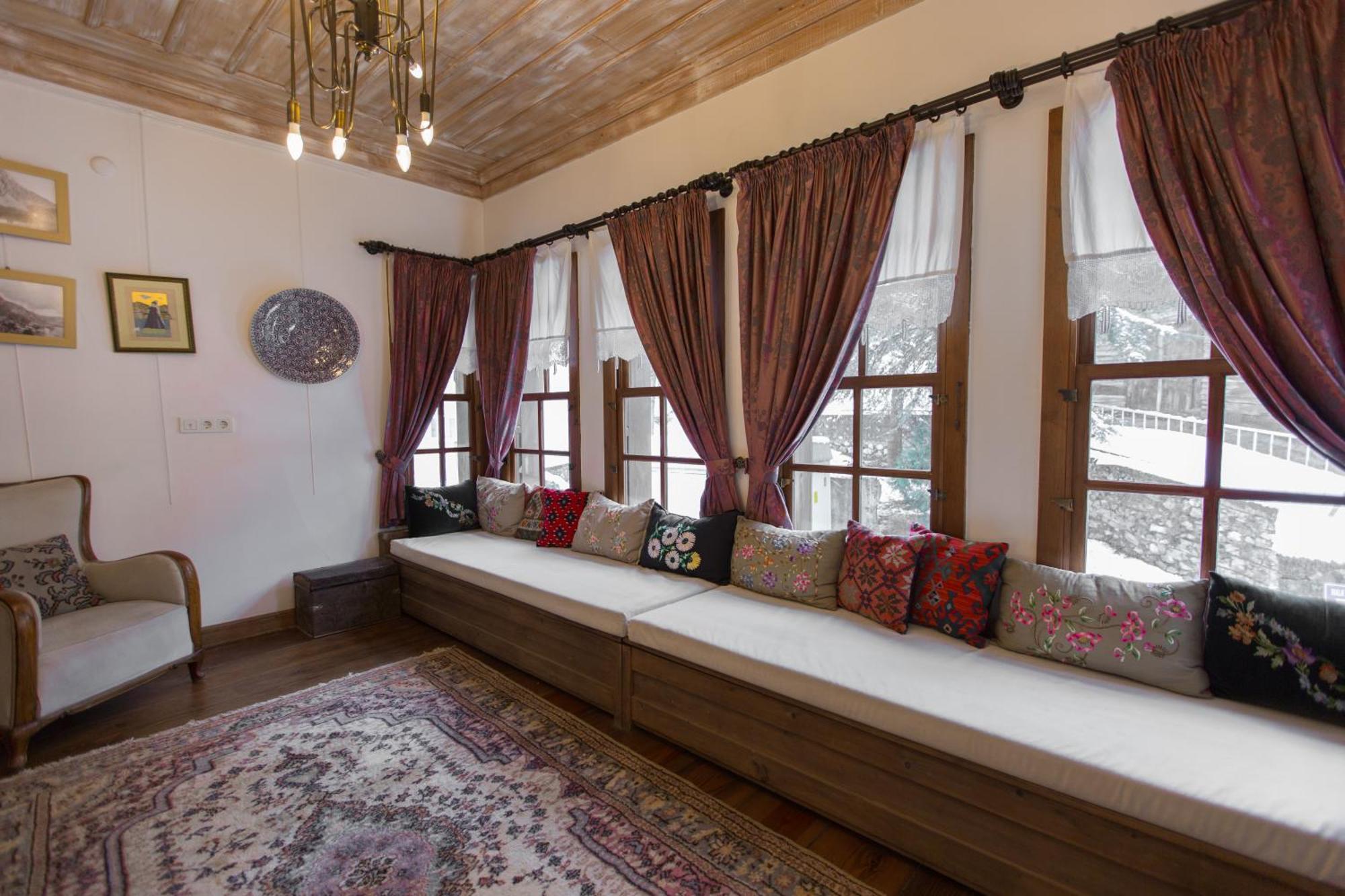 Isparta Historical Mansion Eskiciler Konagi - Cittaslow Egirdir Exteriér fotografie